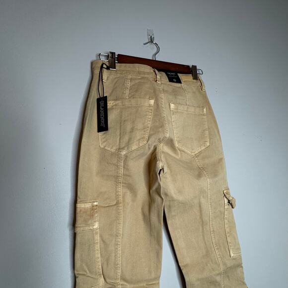Blank NYC The Hoyt Beige High-Rise Mini Flare Cargo Pants NWT Size 26 - Picture 6 of 9
